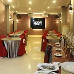 Hotel Diana